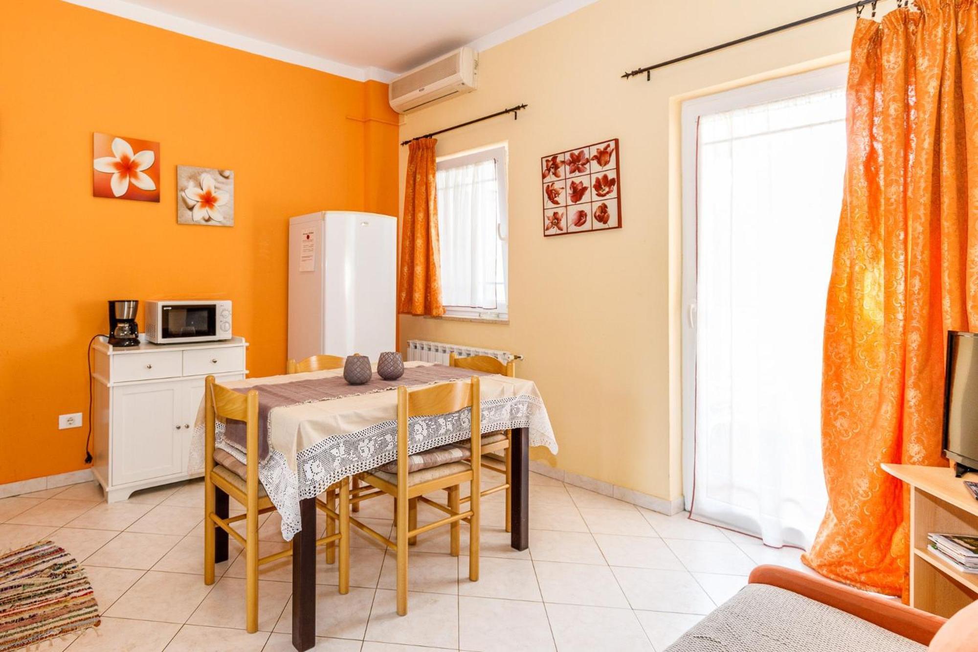 Brioni 2 Eg Appartement Pula Buitenkant foto